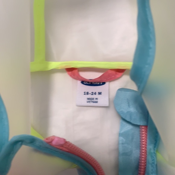 Neon toddler rubber raincoat Old Navy - Picture 3 of 3